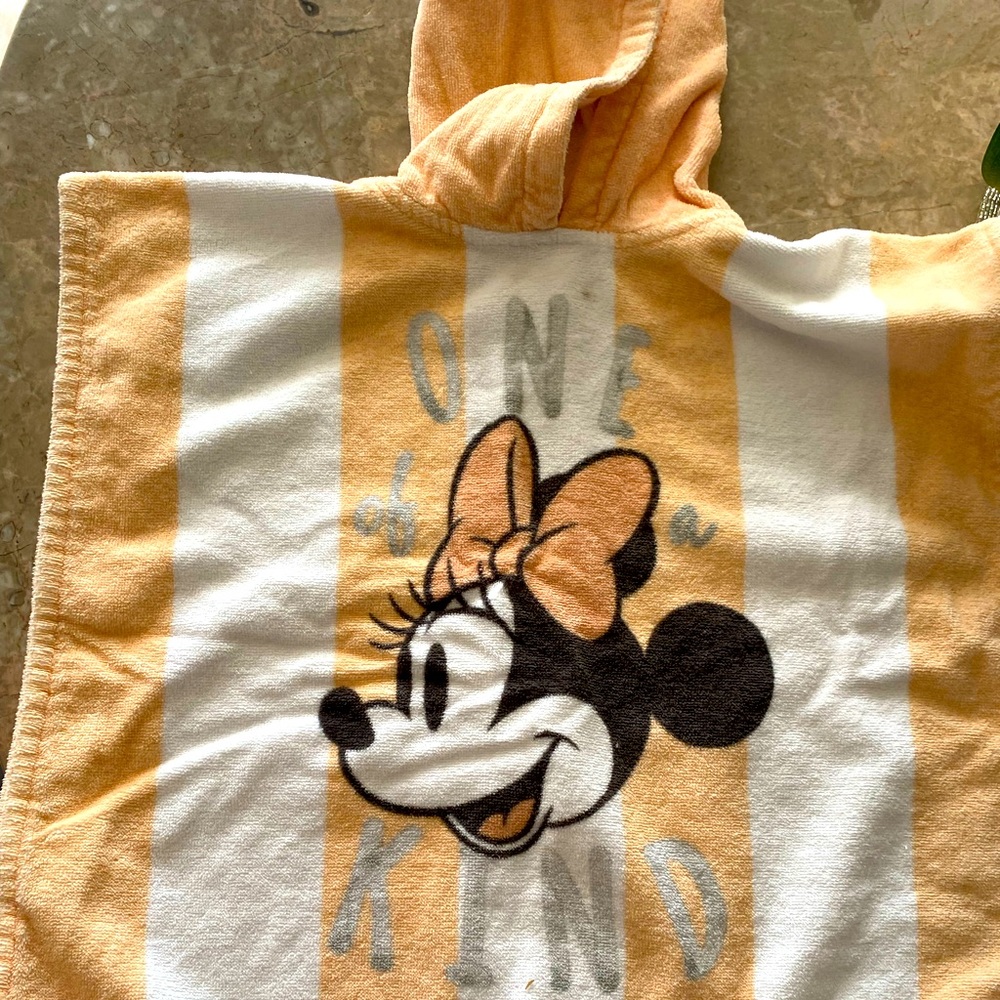 Zara - Minnie Mouse towel dress coverup